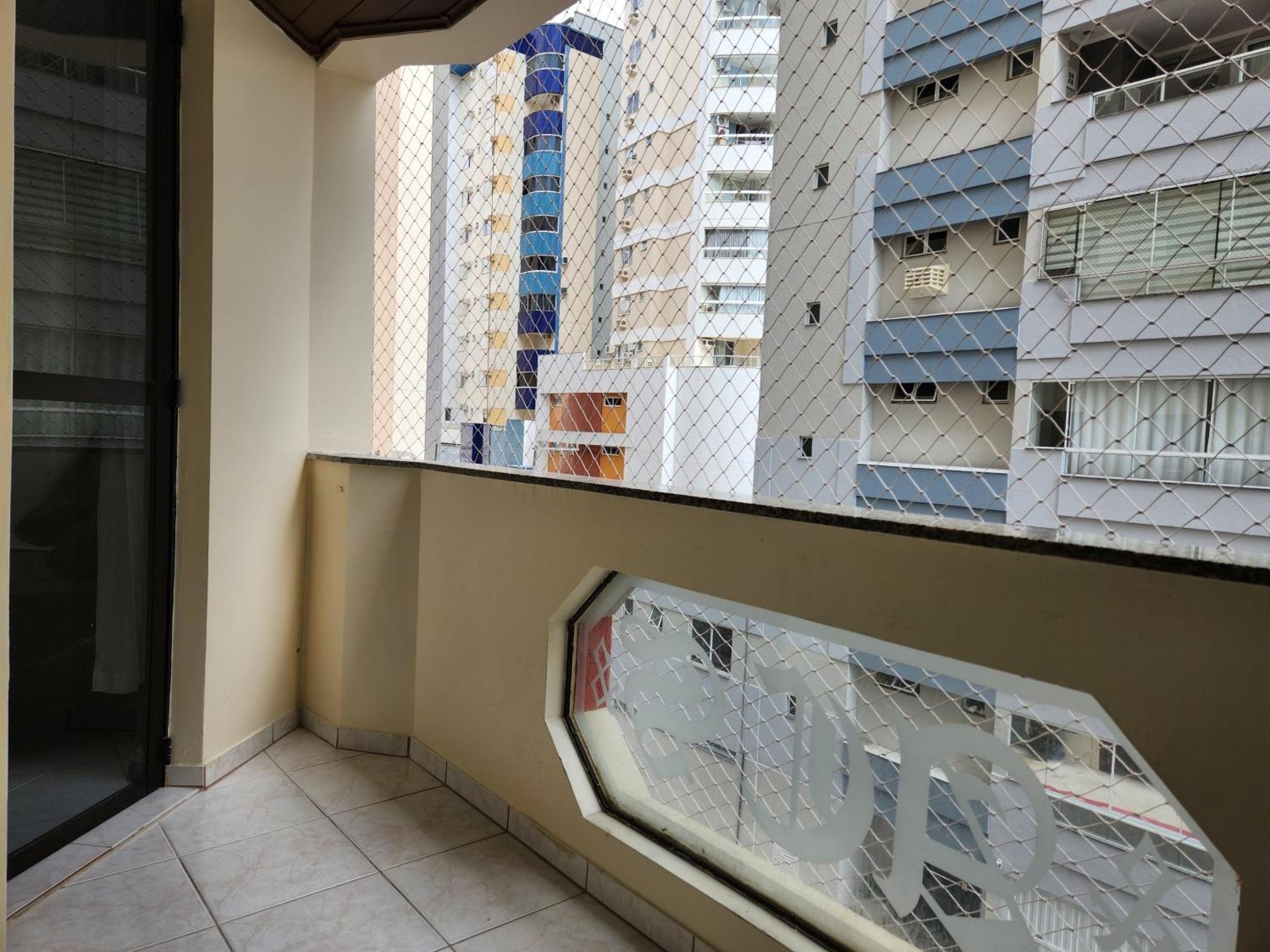 2 Quartos A 200Mts Praia Central, Garagem, Churrasqueira, Wi-Fi 90 Mbps, Pet Friendly Balneário Camboriú Δωμάτιο φωτογραφία