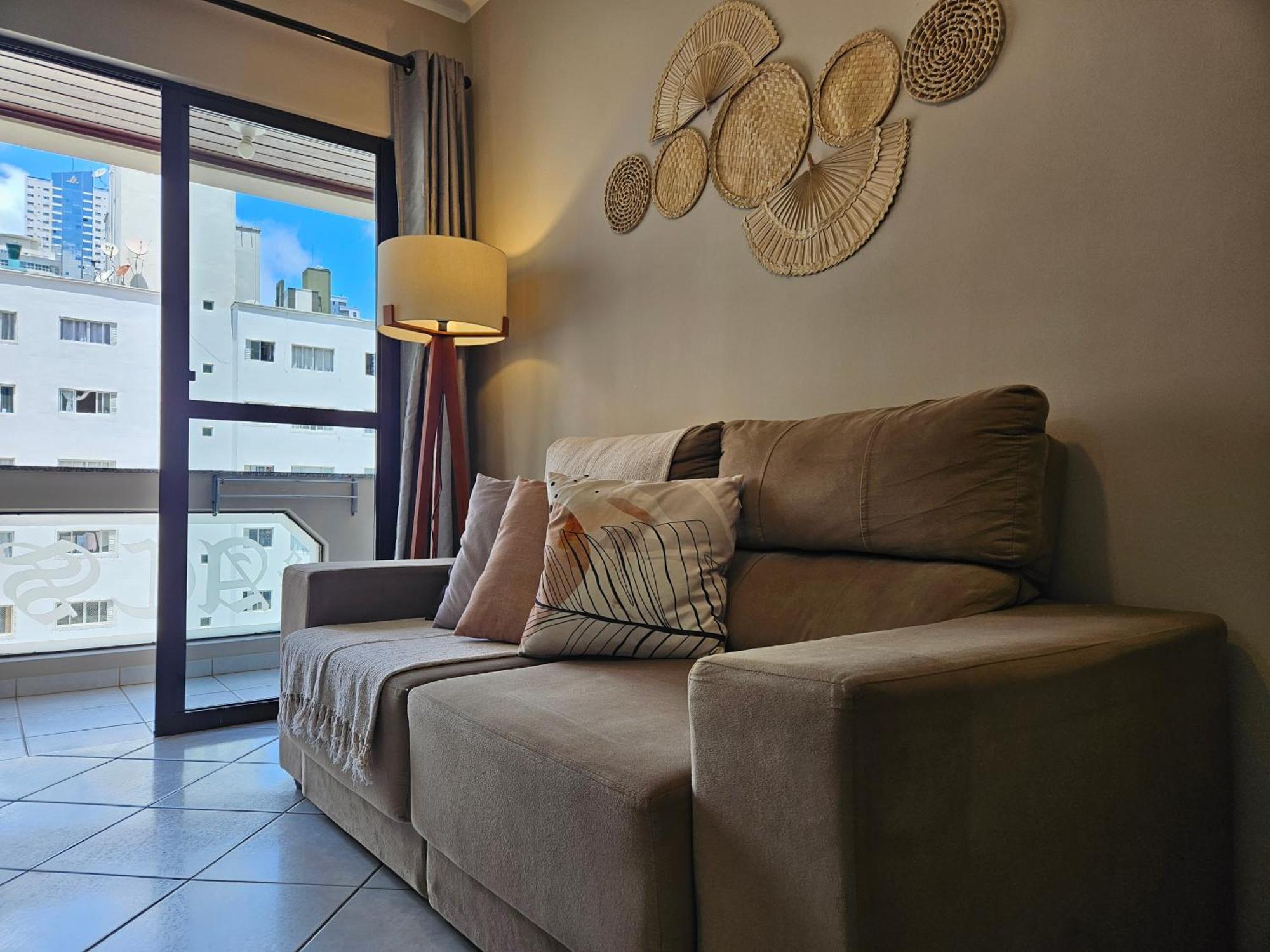 2 Quartos A 200Mts Praia Central, Garagem, Churrasqueira, Wi-Fi 90 Mbps, Pet Friendly Balneário Camboriú Εξωτερικό φωτογραφία