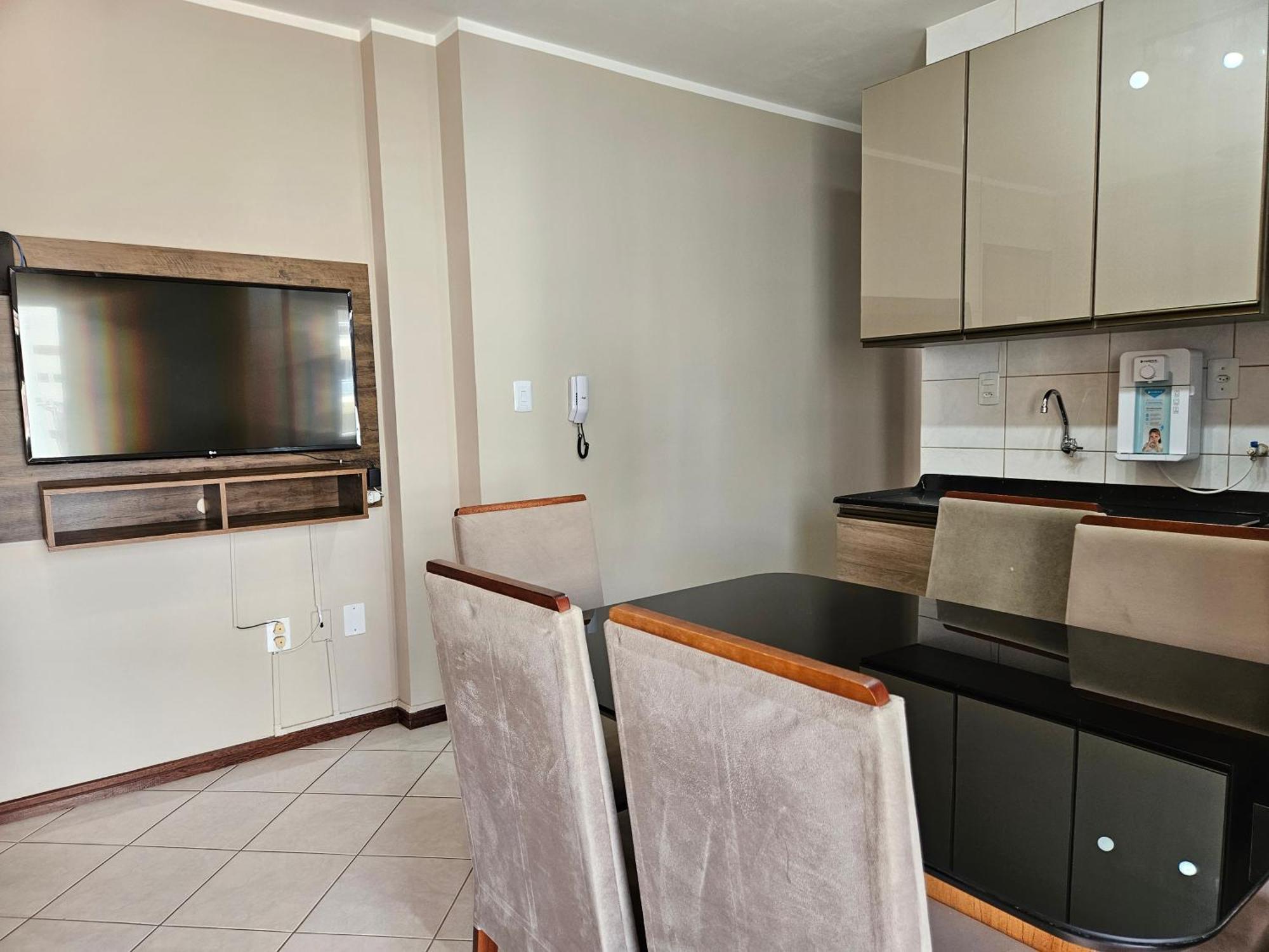 2 Quartos A 200Mts Praia Central, Garagem, Churrasqueira, Wi-Fi 90 Mbps, Pet Friendly Balneário Camboriú Εξωτερικό φωτογραφία